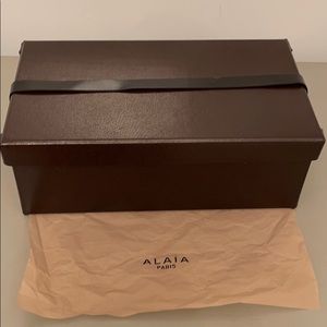 Alaia shoe box